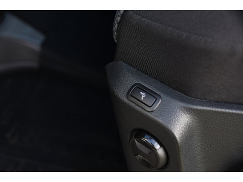Volkswagen Crafter 35 2.0 TDI L3H2 PB Edition Adaptieve Cruise, Camera, Carplay, LED, Stoelverwarming, 177pk, Automaat, Multimedia,  Voorruit verwarming, Uniek!