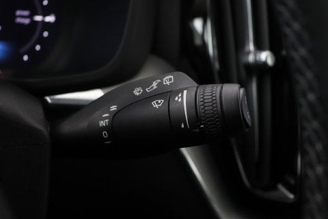 Volvo XC60 T8 Plus Bright | Harman/Kardon | Panoramadak | Camera | Stoel+Stuurverwarming | BLIS | ACC | 20 Inch