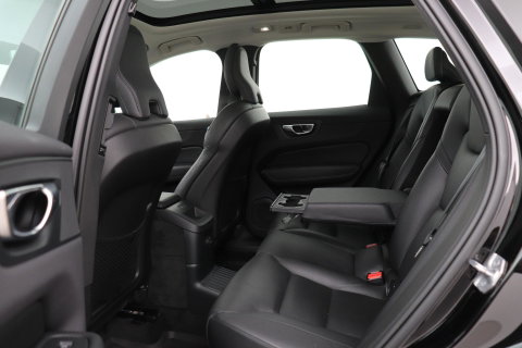 Volvo XC60 T8 Plus Bright | Harman/Kardon | Panoramadak | Camera | Stoel+Stuurverwarming | BLIS | ACC | 20 Inch