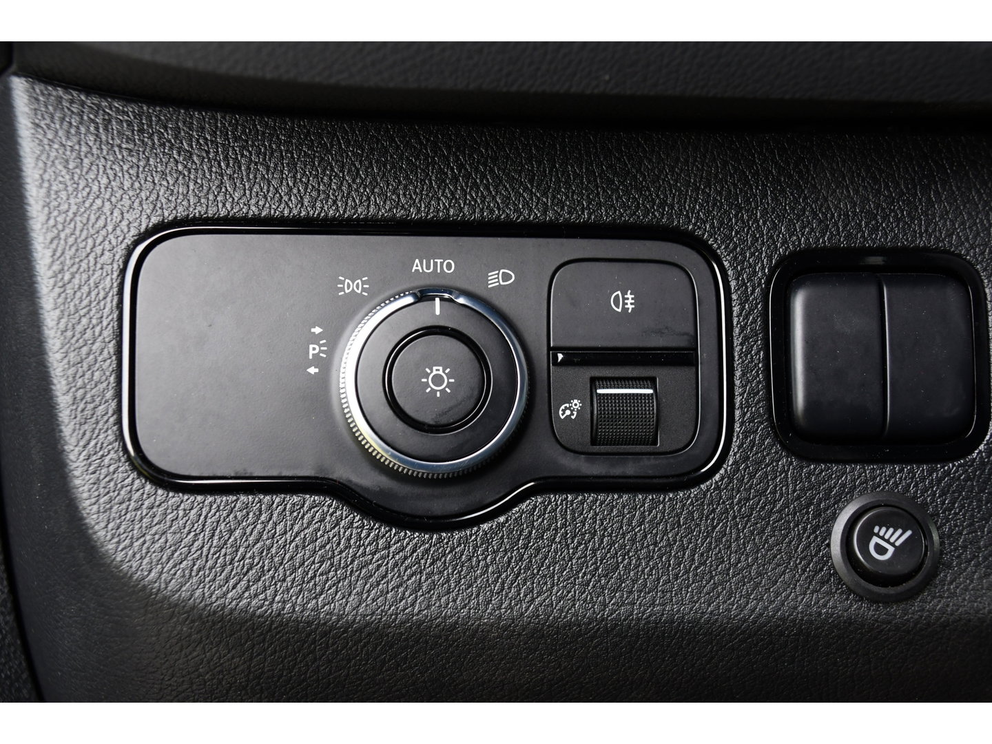 Mercedes-Benz Sprinter 316 2.2 CDI L2H2 PB Edition Full Options! 360 Camera, Cruise, LED, Carplay, 10,5'' Mbux, Stoelverwarming, NAVI, Automaat, Uniek!