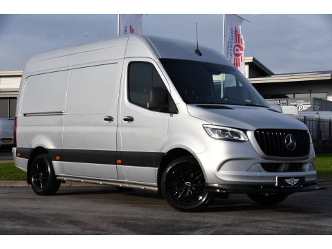 Mercedes-Benz Sprinter 316 2.2 CDI L2H2 PB Edition Full Options! 360 Camera, Cruise, LED, Carplay, 10,5'' Mbux, Stoelverwarming, NAVI, Automaat, Uniek!