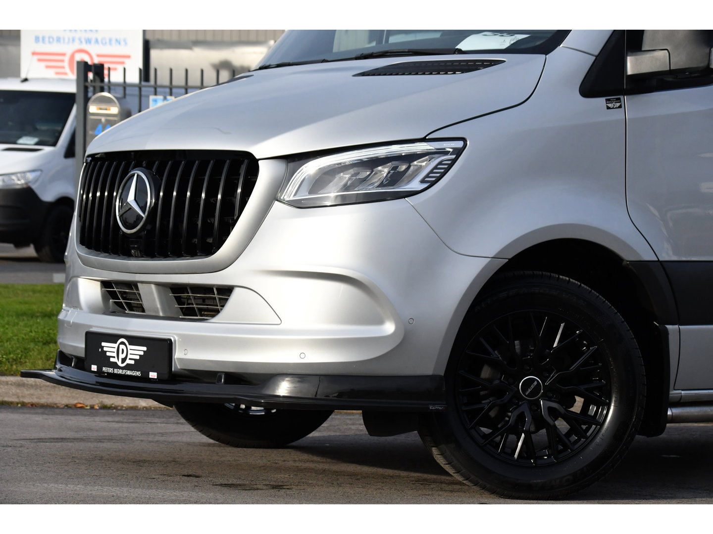 Mercedes-Benz Sprinter 316 2.2 CDI L2H2 PB Edition Full Options! 360 Camera, Cruise, LED, Carplay, 10,5'' Mbux, Stoelverwarming, NAVI, Automaat, Uniek!