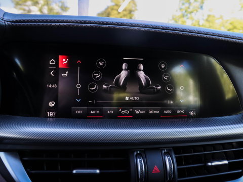 Alfa Romeo Stelvio 2.0 T AWD Veloce