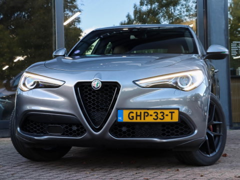 Alfa Romeo Stelvio 2.0 T AWD Veloce