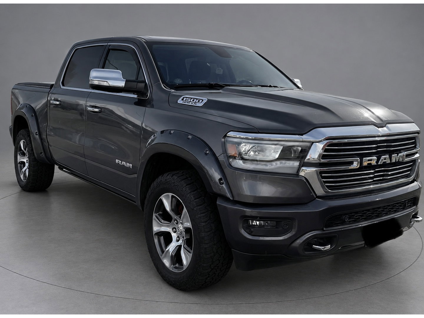 Dodge Ram 1500 5.7 V8 4x4 Crew Cab 5'7 Laramie Camera, Luchtvering, Carplay, LED, Leder, Stoelverwarmong, H&K, Stoelverkoeling, 3500kg Trekhaak, Uniek!