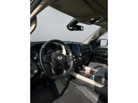 Dodge Ram 1500 5.7 V8 4x4 Crew Cab 5'7 Laramie Camera, Luchtvering, Carplay, LED, Leder, Stoelverwarmong, H&K, Stoelverkoeling, 3500kg Trekhaak, Uniek!
