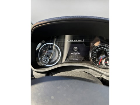 Dodge Ram 1500 5.7 V8 4x4 Crew Cab 5'7 Laramie Camera, Luchtvering, Carplay, LED, Leder, Stoelverwarmong, H&K, Stoelverkoeling, 3500kg Trekhaak, Uniek!