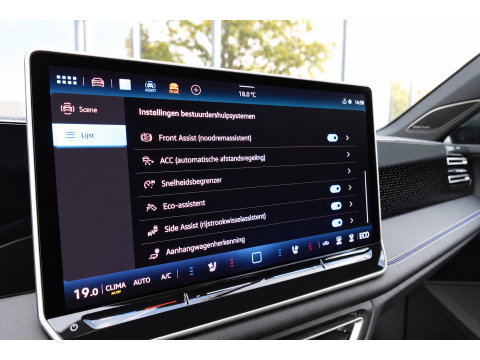 Volkswagen Tiguan 1.5 eHybrid R-Line PANO H&K MASSAGE KEYLESS VOL