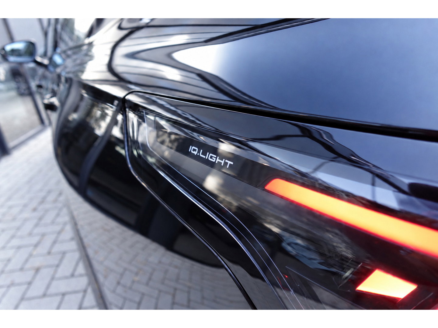 Volkswagen Tiguan 1.5 eHybrid R-Line PANO H&K MASSAGE KEYLESS VOL