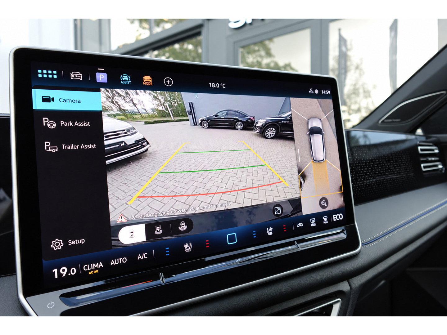 Volkswagen Tiguan 1.5 eHybrid R-Line PANO H&K MASSAGE KEYLESS VOL