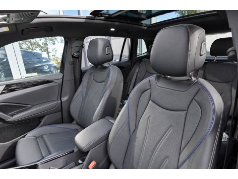 Volkswagen Tiguan 1.5 eHybrid R-Line PANO H&K MASSAGE KEYLESS VOL