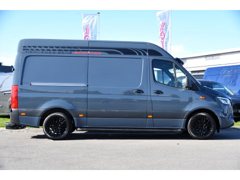 Mercedes-Benz Sprinter 315 1.9 CDI RWD L2H2 PB Edition FACELIFT! Camera, Adaptieve Cruise, LED, 150pk, Automaat, 10,5'' Mbux, Sensoren, 3 Jaar Garantie, Uniek!