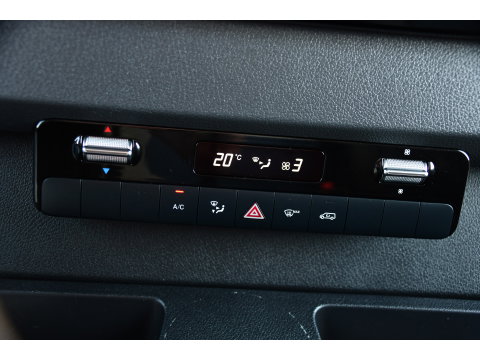 Mercedes-Benz Sprinter 315 1.9 CDI RWD L2H2 PB Edition FACELIFT! Camera, Adaptieve Cruise, LED, 150pk, Automaat, 10,5'' Mbux, Sensoren, 3 Jaar Garantie, Uniek!