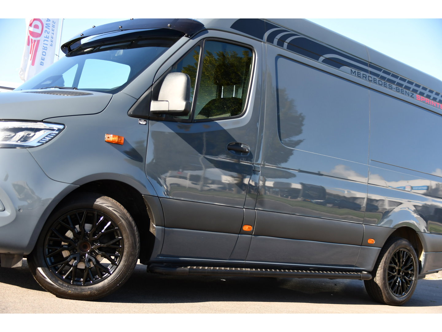 Mercedes-Benz Sprinter 315 1.9 CDI RWD L2H2 PB Edition FACELIFT! Camera, Adaptieve Cruise, LED, 150pk, Automaat, 10,5'' Mbux, Sensoren, 3 Jaar Garantie, Uniek!