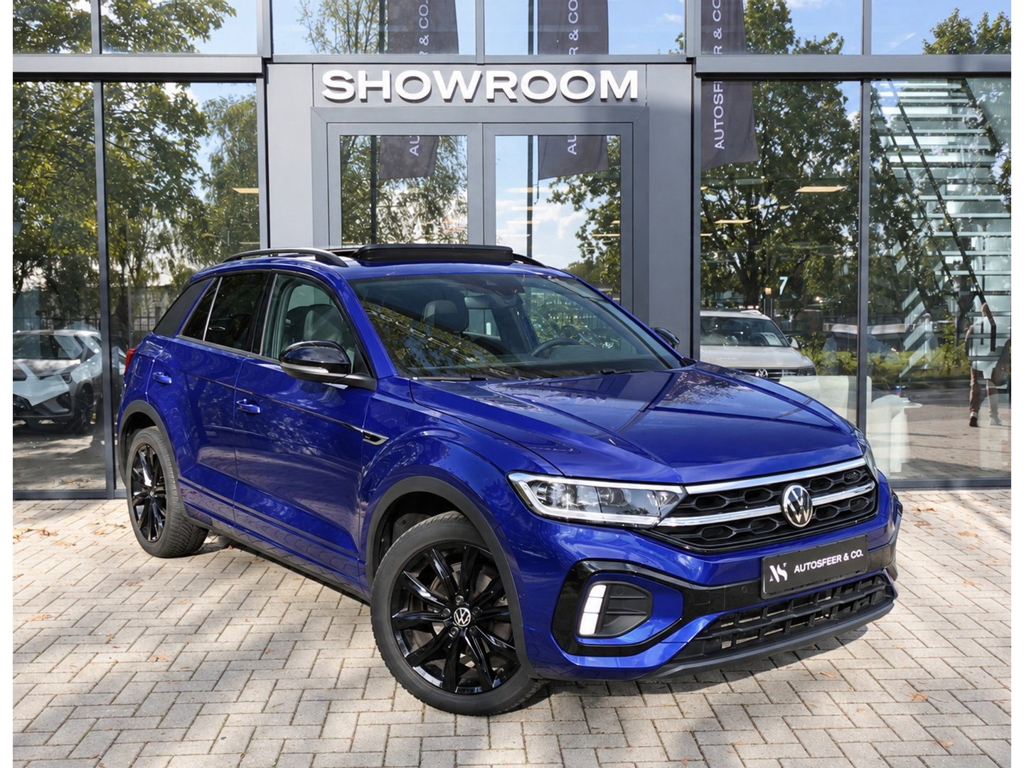 Volkswagen T-Roc 1.5 TSI R-Line PANO CAM BLINDSPOT