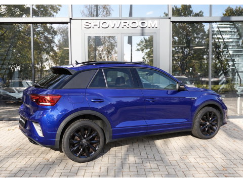 Volkswagen T-Roc 1.5 TSI R-Line PANO CAM BLINDSPOT