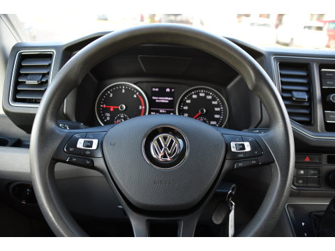 Volkswagen Crafter 35 2.0 TDI L3H3 PB Edition Camera, Cruise, Carplay, Stoelverwarming, 177pk, LED, Geveerde Stoel, Voorruit verwarming, Massage Stoel, Uniek!