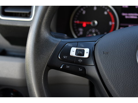 Volkswagen Crafter 35 2.0 TDI L3H3 PB Edition Camera, Cruise, Carplay, Stoelverwarming, 177pk, LED, Geveerde Stoel, Voorruit verwarming, Massage Stoel, Uniek!