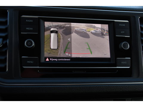 Volkswagen Crafter 35 2.0 TDI L3H3 PB Edition Camera, Cruise, Carplay, Stoelverwarming, 177pk, LED, Geveerde Stoel, Voorruit verwarming, Massage Stoel, Uniek!