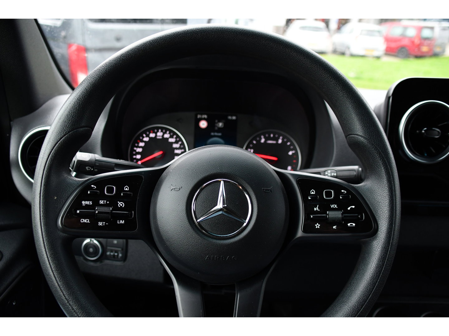 Mercedes-Benz Sprinter 317 1.9 CDI L2H2 RWD PB Edition 360 Camera, Carplay, Cruise, 3500kg Trekhaak, Stoelverwarming, Standkachel, Automaat, 10,5'' Mbux, Uniek!