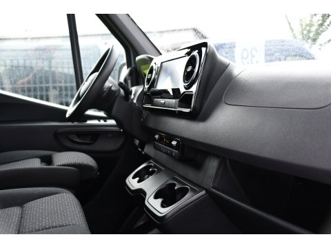 Mercedes-Benz Sprinter 317 1.9 CDI L2H2 RWD PB Edition 360 Camera, Carplay, Cruise, 3500kg Trekhaak, Stoelverwarming, Standkachel, Automaat, 10,5'' Mbux, Uniek!