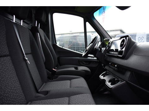 Mercedes-Benz Sprinter 317 1.9 CDI L2H2 RWD PB Edition 360 Camera, Carplay, Cruise, 3500kg Trekhaak, Stoelverwarming, Standkachel, Automaat, 10,5'' Mbux, Uniek!
