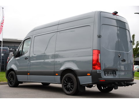 Mercedes-Benz Sprinter 317 1.9 CDI L2H2 RWD PB Edition 360 Camera, Carplay, Cruise, 3500kg Trekhaak, Stoelverwarming, Standkachel, Automaat, 10,5'' Mbux, Uniek!