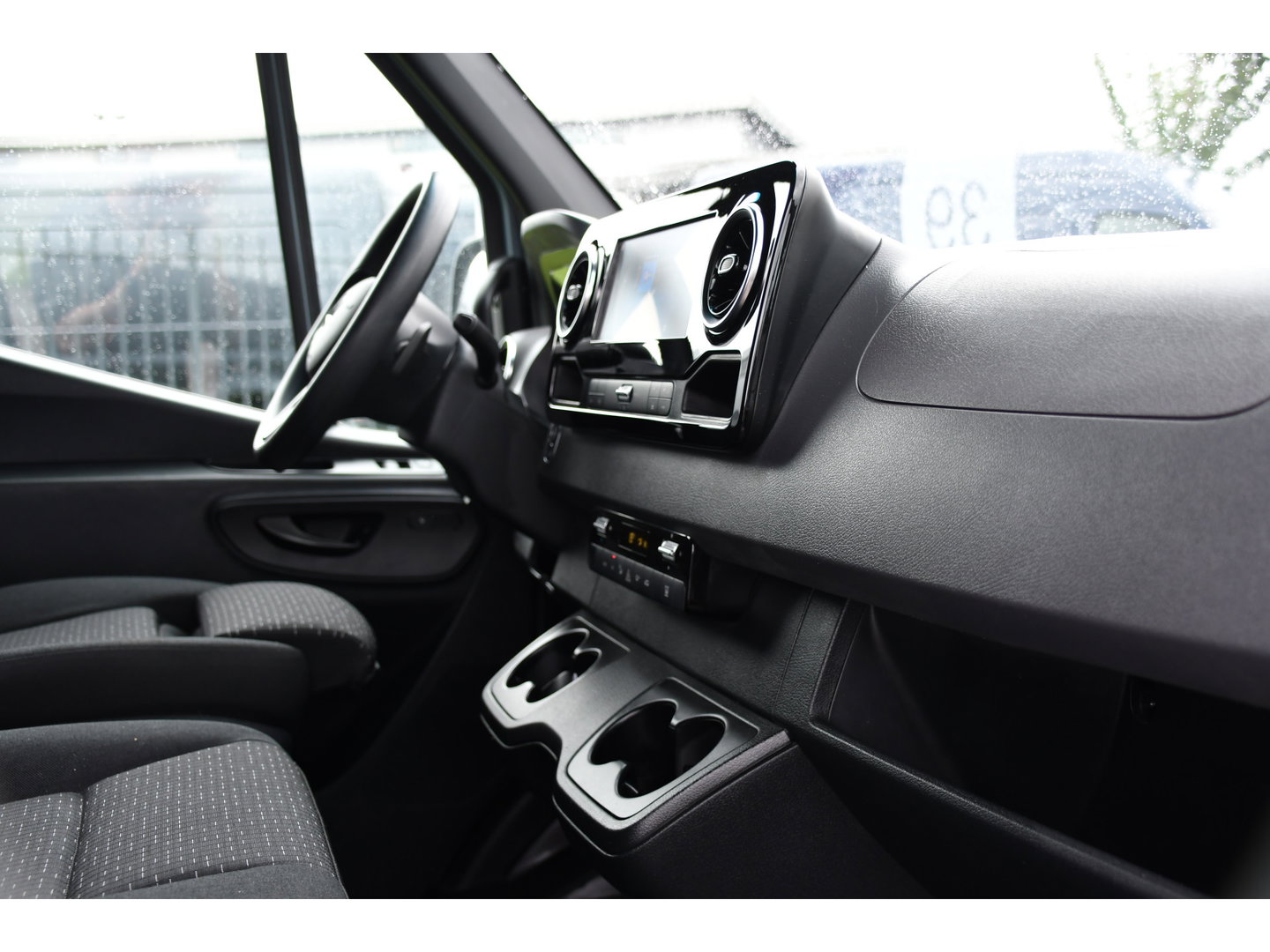 Mercedes-Benz Sprinter 317 1.9 CDI L2H2 RWD PB Edition 360 Camera, Carplay, Cruise, 3500kg Trekhaak, Stoelverwarming, Standkachel, Automaat, 10,5'' Mbux, Uniek!