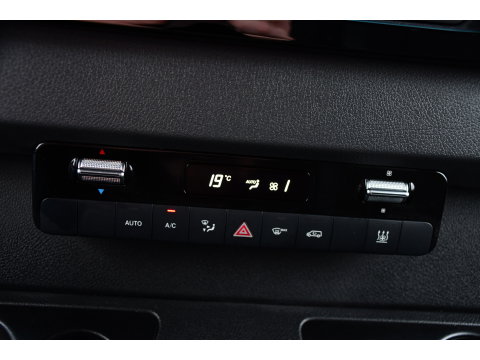 Mercedes-Benz Sprinter 317 1.9 CDI L2H2 RWD PB Edition 360 Camera, Carplay, Cruise, 3500kg Trekhaak, Stoelverwarming, Standkachel, Automaat, 10,5'' Mbux, Uniek!