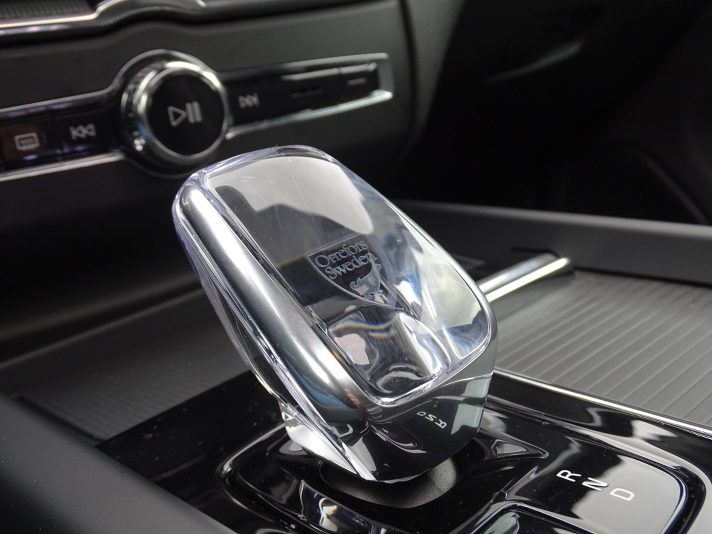 Volvo XC60 T6 357PK AWD / Heico Ed. / 2025 / Head-Up / pano / 360° / NAP
