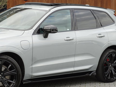 Volvo XC60 T6 357PK AWD / Heico Ed. / 2025 / Head-Up / pano / 360° / NAP