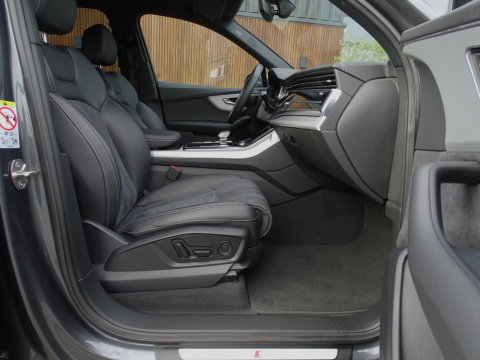 Audi Q7 55 TFSIe 381PK S-Edition / B&O / ACC / Head-Up / 2024 / BTW / 360°
