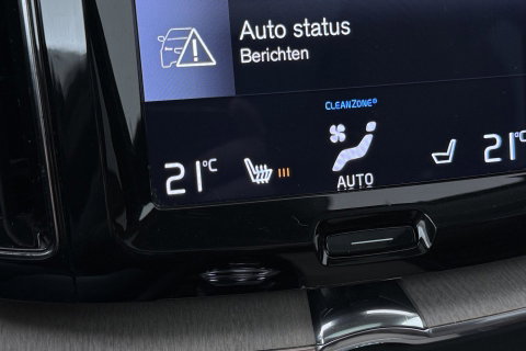 Volvo XC60 B4 AWD Inscription | Harman/Kardon | Panoramadak | Trekhaak | BLIS | Camera | Stoelverwarming | Verwarmde voorruit | ACC