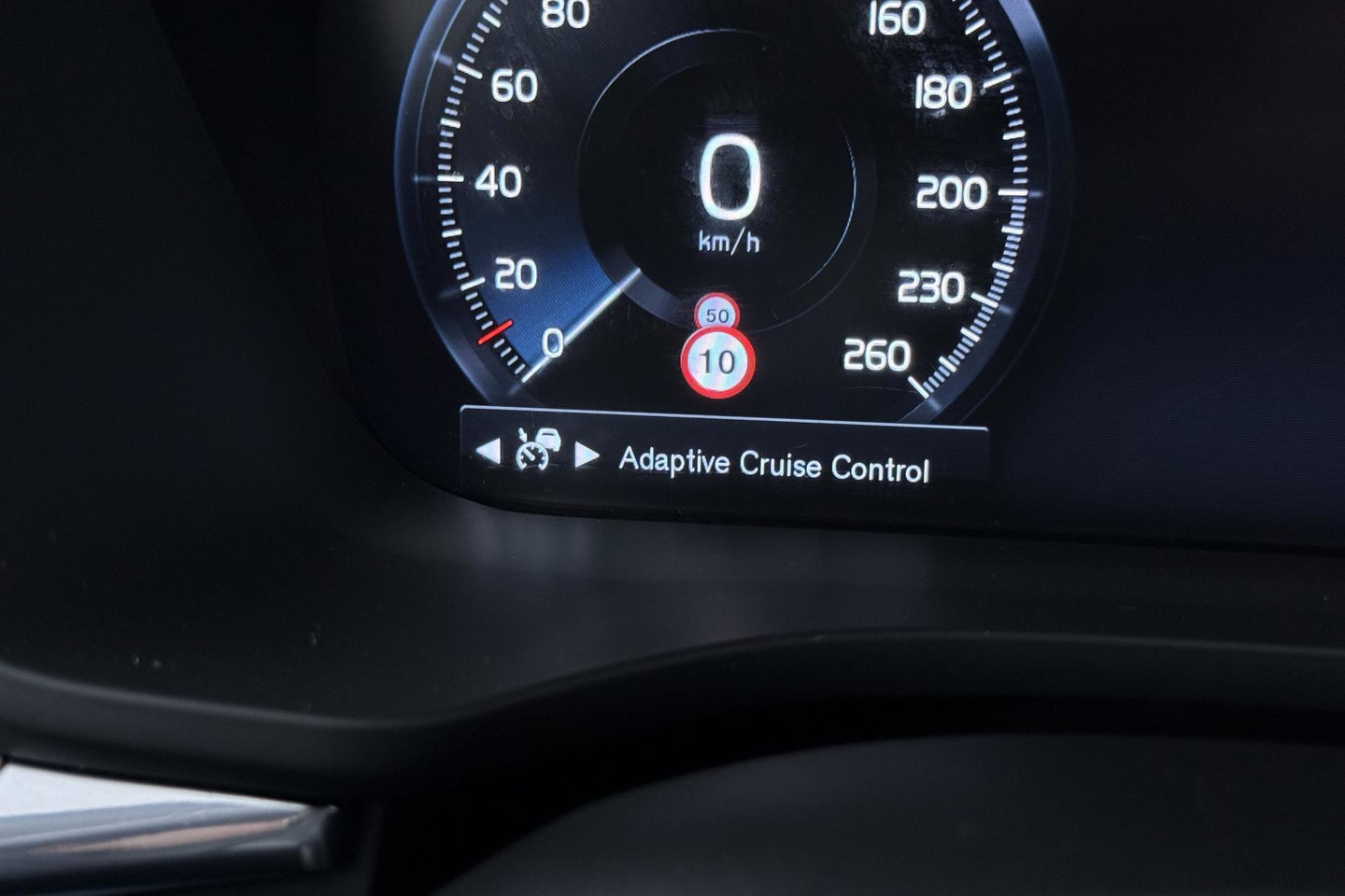 Volvo XC60 B4 AWD Inscription | Harman/Kardon | Panoramadak | Trekhaak | BLIS | Camera | Stoelverwarming | Verwarmde voorruit | ACC