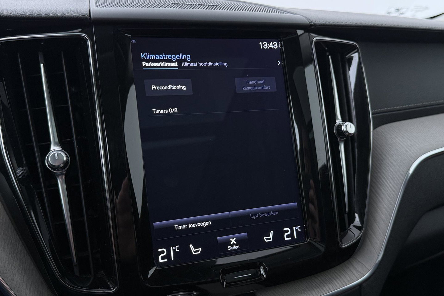 Volvo XC60 B4 AWD Inscription | Harman/Kardon | Panoramadak | Trekhaak | BLIS | Camera | Stoelverwarming | Verwarmde voorruit | ACC