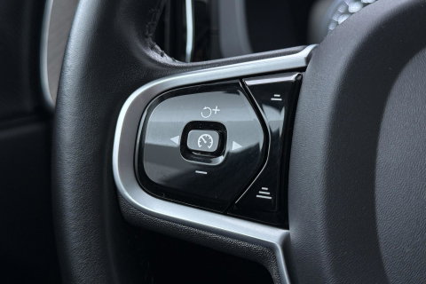 Volvo XC60 B4 AWD Inscription | Harman/Kardon | Panoramadak | Trekhaak | BLIS | Camera | Stoelverwarming | Verwarmde voorruit | ACC