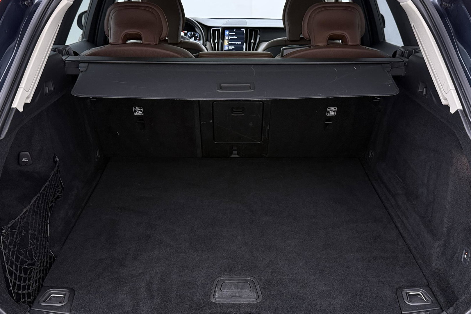 Volvo XC60 B4 AWD Inscription | Harman/Kardon | Panoramadak | Trekhaak | BLIS | Camera | Stoelverwarming | Verwarmde voorruit | ACC