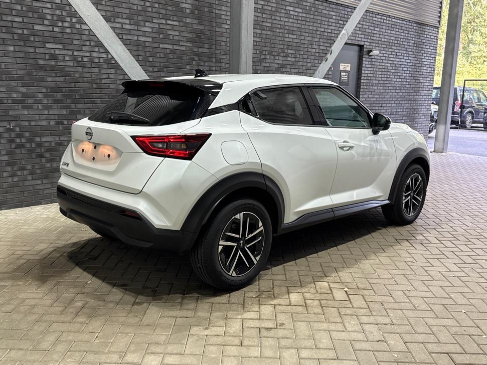 Nissan Juke 1.0 DIG-T N-Connecta | Stoel+Stuurverwarming | Cruise Control | Carplay | Camera | Keyless