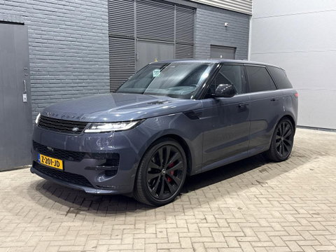 Land Rover Range Rover Sport 3.0 P510e First Edition | 23 Inch | Rear Seat Entertainment | Trekhaak | Panoramadak | 360° Camera | Meridian 3D | Massage