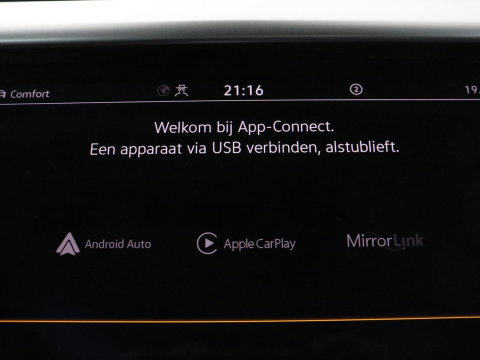 Volkswagen Arteon Shooting Brake 1.4 TSI eHybrid R-Line Busin | SOH 90,4% | Leder/alcantara | Panoramadak | Adaptive cruise | Trekhaak | Head-up | Dodehoek detectie | 360 camera | Park assist | Carplay