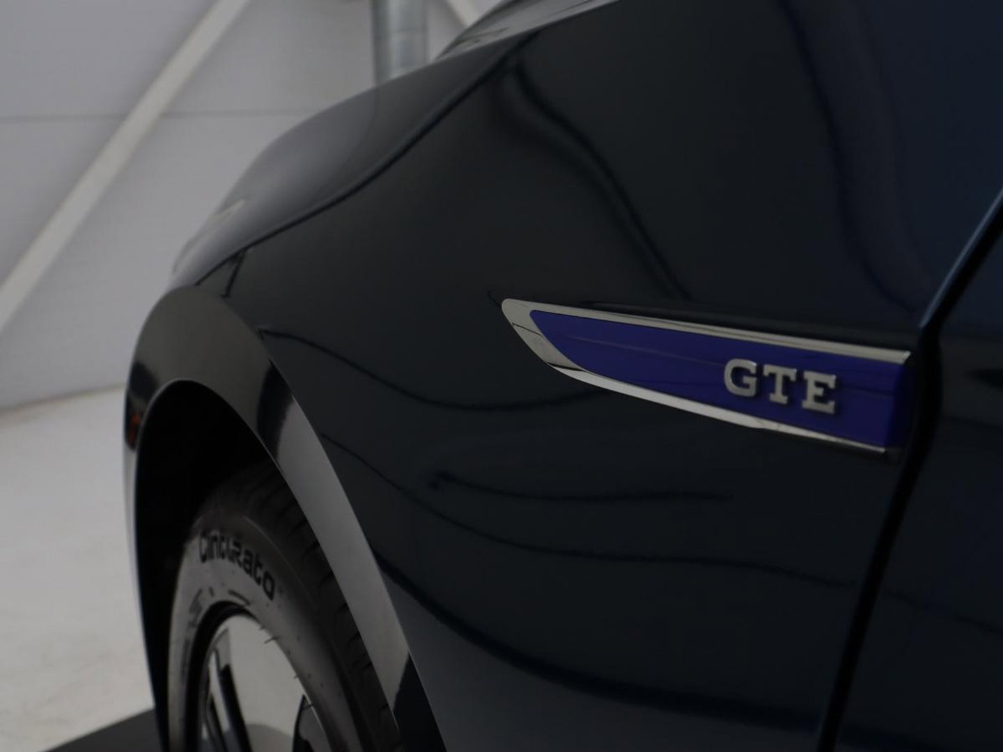 Volkswagen Passat Variant 1.4 TSI PHEV GTE Business | SOH 92,8% | Adaptive Cruise | Stoelverwarming | Massage | Camera | LED | Carplay | Climate control
