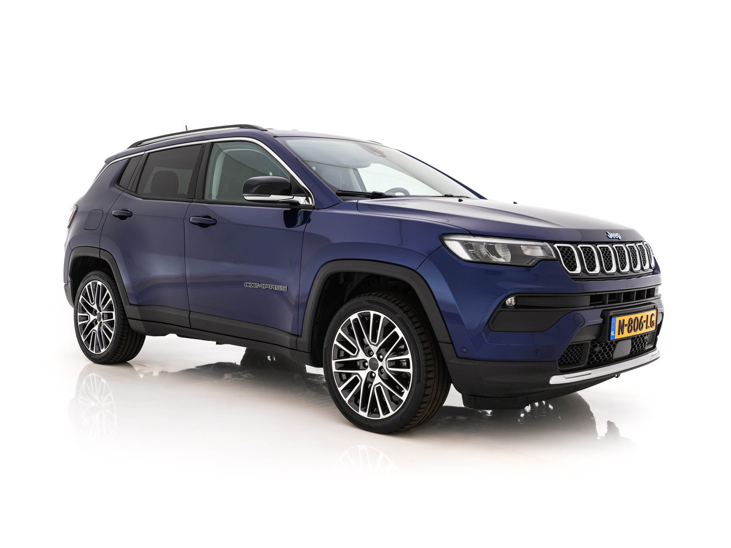 Jeep Compass 4xe 190 Plug-in Hybrid Electric Limited Lease Ed. (INCL-BTW) *LEATHER-FABRIC | FULL-LED | ADAPTIVE-CRUISE | CAMERA | CARPLAY | BLIND-SPOT | KEYLESS | DAB+ | DIGI-COCKPIT | PRIVACY-GLASS | COMFORT-SEATS | 19''ALU | TOWBAR*