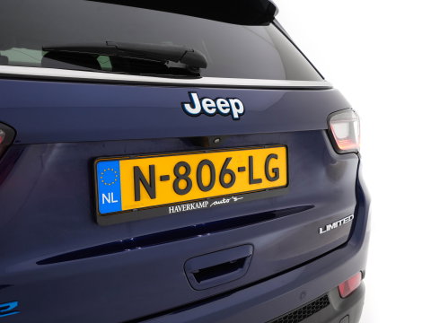 Jeep Compass 4xe 190 Plug-in Hybrid Electric Limited Lease Ed. (INCL-BTW) *LEATHER-FABRIC | FULL-LED | ADAPTIVE-CRUISE | CAMERA | CARPLAY | BLIND-SPOT | KEYLESS | DAB+ | DIGI-COCKPIT | PRIVACY-GLASS | COMFORT-SEATS | 19''ALU | TOWBAR*