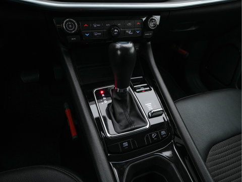 Jeep Compass 4xe 190 Plug-in Hybrid Electric Limited Lease Ed. (INCL-BTW) *LEATHER-FABRIC | FULL-LED | ADAPTIVE-CRUISE | CAMERA | CARPLAY | BLIND-SPOT | KEYLESS | DAB+ | DIGI-COCKPIT | PRIVACY-GLASS | COMFORT-SEATS | 19''ALU | TOWBAR*