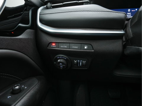 Jeep Compass 4xe 190 Plug-in Hybrid Electric Limited Lease Ed. (INCL-BTW) *LEATHER-FABRIC | FULL-LED | ADAPTIVE-CRUISE | CAMERA | CARPLAY | BLIND-SPOT | KEYLESS | DAB+ | DIGI-COCKPIT | PRIVACY-GLASS | COMFORT-SEATS | 19''ALU | TOWBAR*