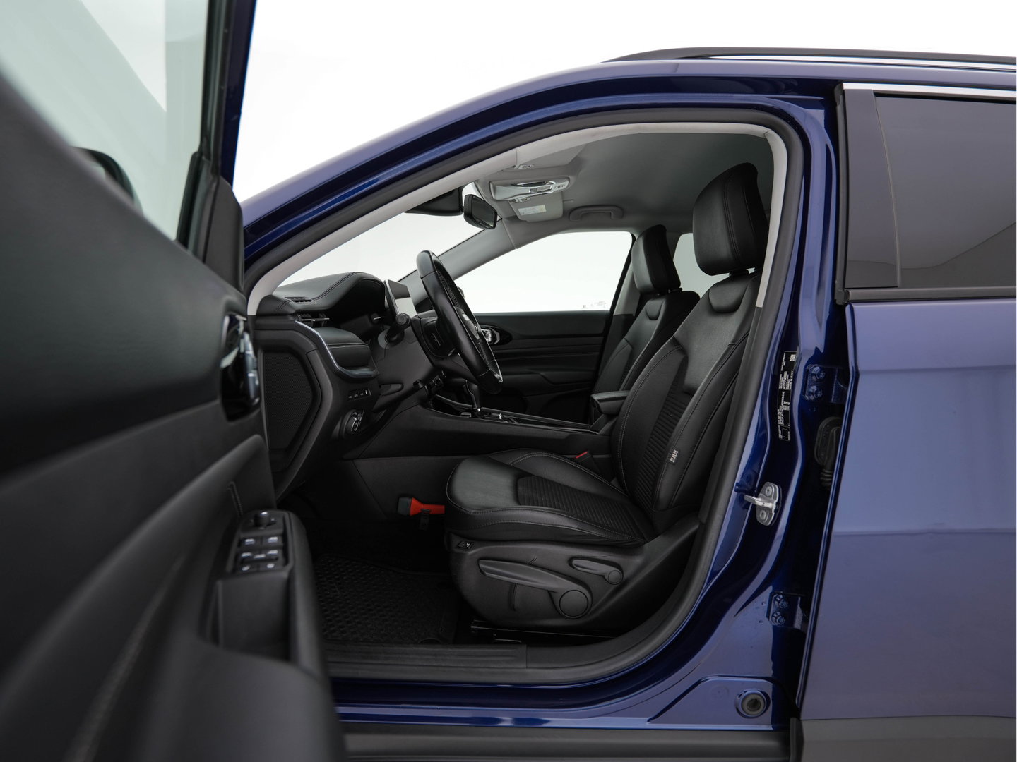 Jeep Compass 4xe 190 Plug-in Hybrid Electric Limited Lease Ed. (INCL-BTW) *LEATHER-FABRIC | FULL-LED | ADAPTIVE-CRUISE | CAMERA | CARPLAY | BLIND-SPOT | KEYLESS | DAB+ | DIGI-COCKPIT | PRIVACY-GLASS | COMFORT-SEATS | 19''ALU | TOWBAR*