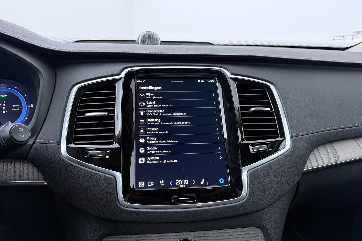 Volvo XC90 T8 Ultimate Dark | Bowers&Wilkins | Massage+Ventilatie | Panoramadak | 360° Camera | Head-Up | BLIS | 22 Inch