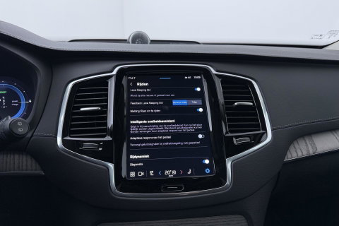 Volvo XC90 T8 Ultimate Dark | Bowers&Wilkins | Massage+Ventilatie | Panoramadak | 360° Camera | Head-Up | BLIS | 22 Inch
