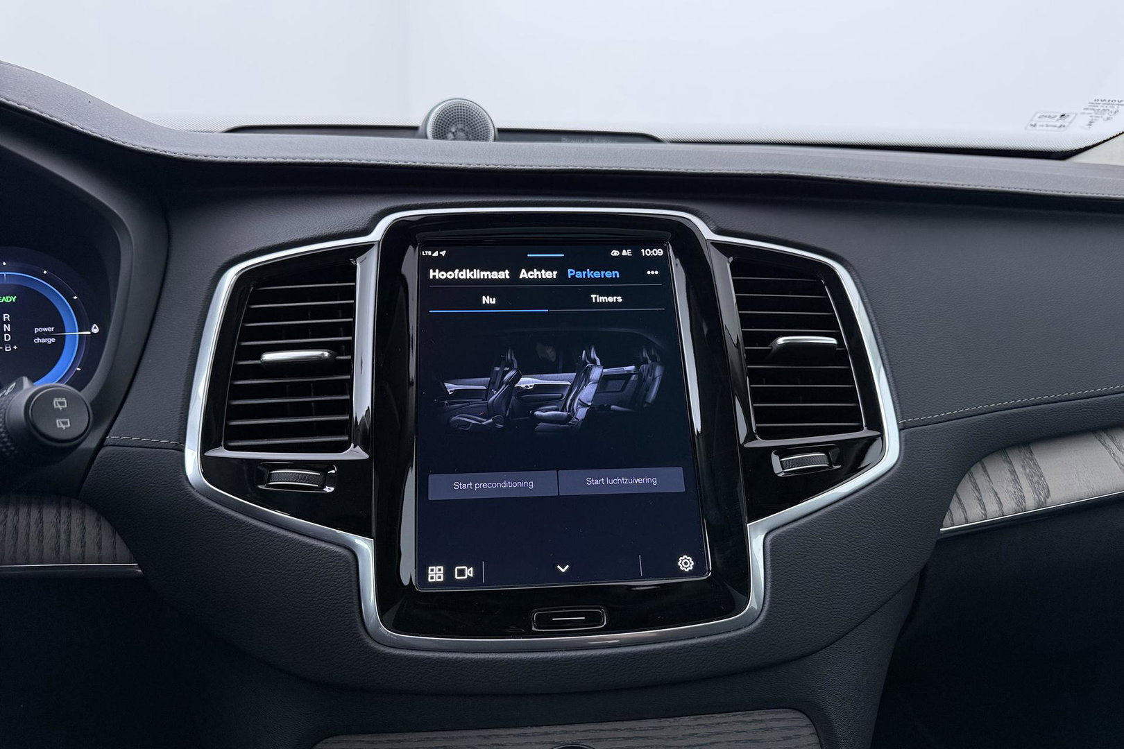 Volvo XC90 T8 Ultimate Dark | Bowers&Wilkins | Massage+Ventilatie | Panoramadak | 360° Camera | Head-Up | BLIS | 22 Inch