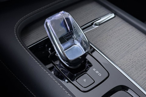 Volvo XC90 T8 Ultimate Dark | Bowers&Wilkins | Massage+Ventilatie | Panoramadak | 360° Camera | Head-Up | BLIS | 22 Inch